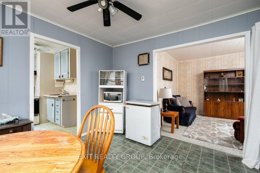 294 Durham Street S, Centre Hastings, Ontario  K0K 2K0 - Photo 7 - X12692324