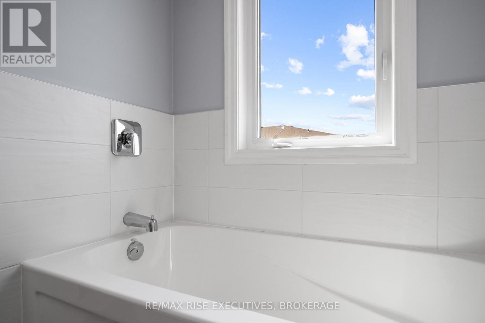 1369 Tremont Drive, Kingston, Ontario  K7P 0M6 - Photo 24 - X12692168