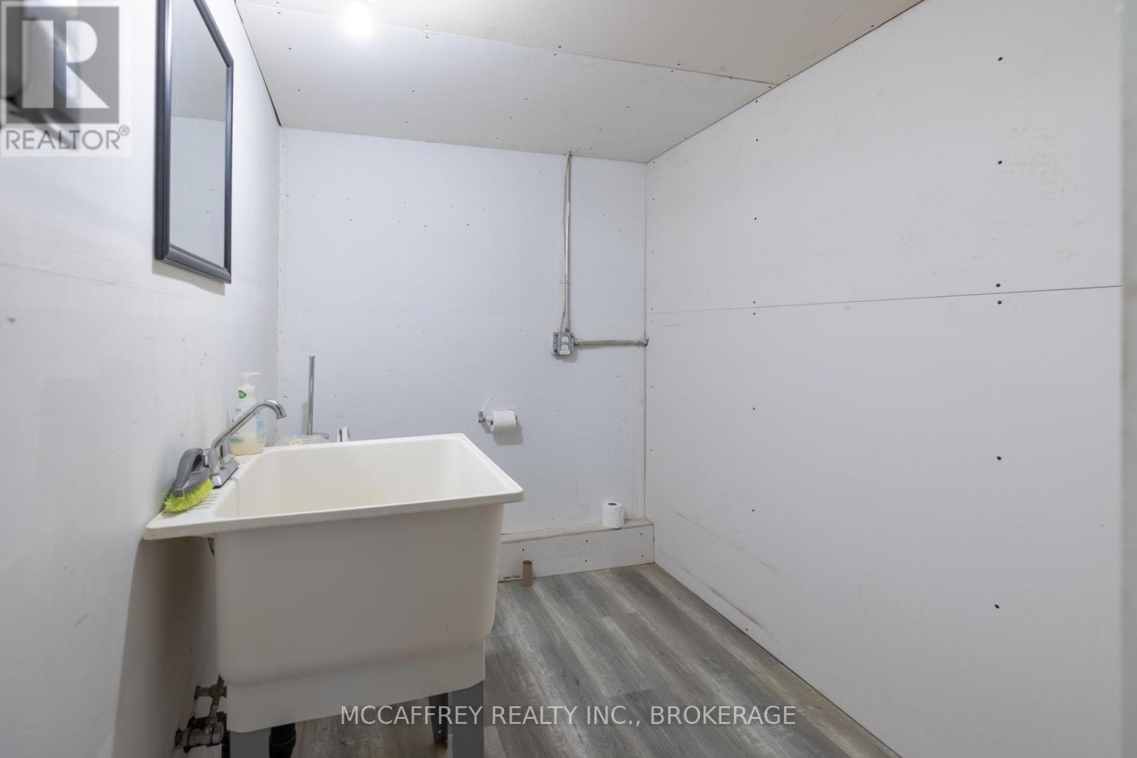 2 - 212 Camden Road, Greater Napanee, Ontario  K7R 1E3 - Photo 13 - X12692302