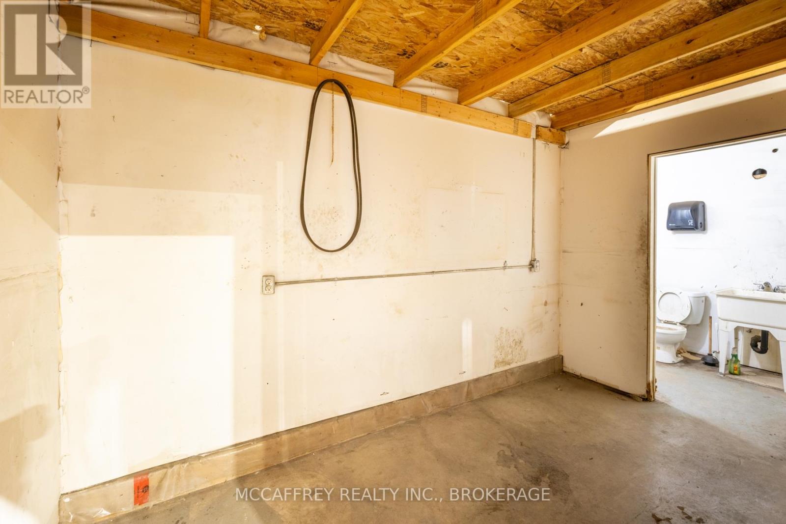 3 - 212 Camden Road, Greater Napanee, Ontario  K7R 1E3 - Photo 12 - X12692314