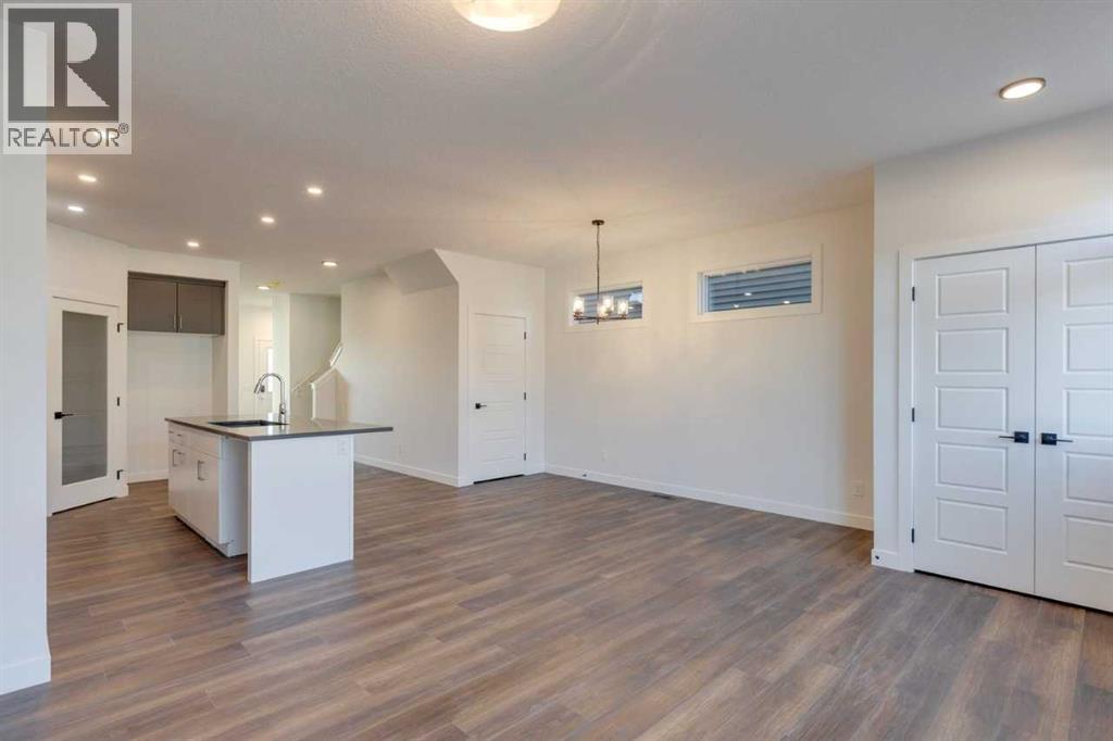 495 Lawthorn Way Se, Airdrie, Alberta  T4A 3N9 - Photo 8 - A2269111