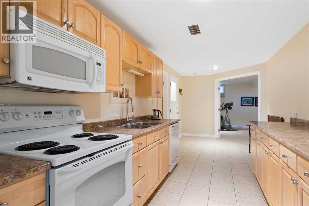 9632 Oakcliffe Drive Sw, Calgary, Alberta  T2V 0J7 - Photo 40 - A2264652