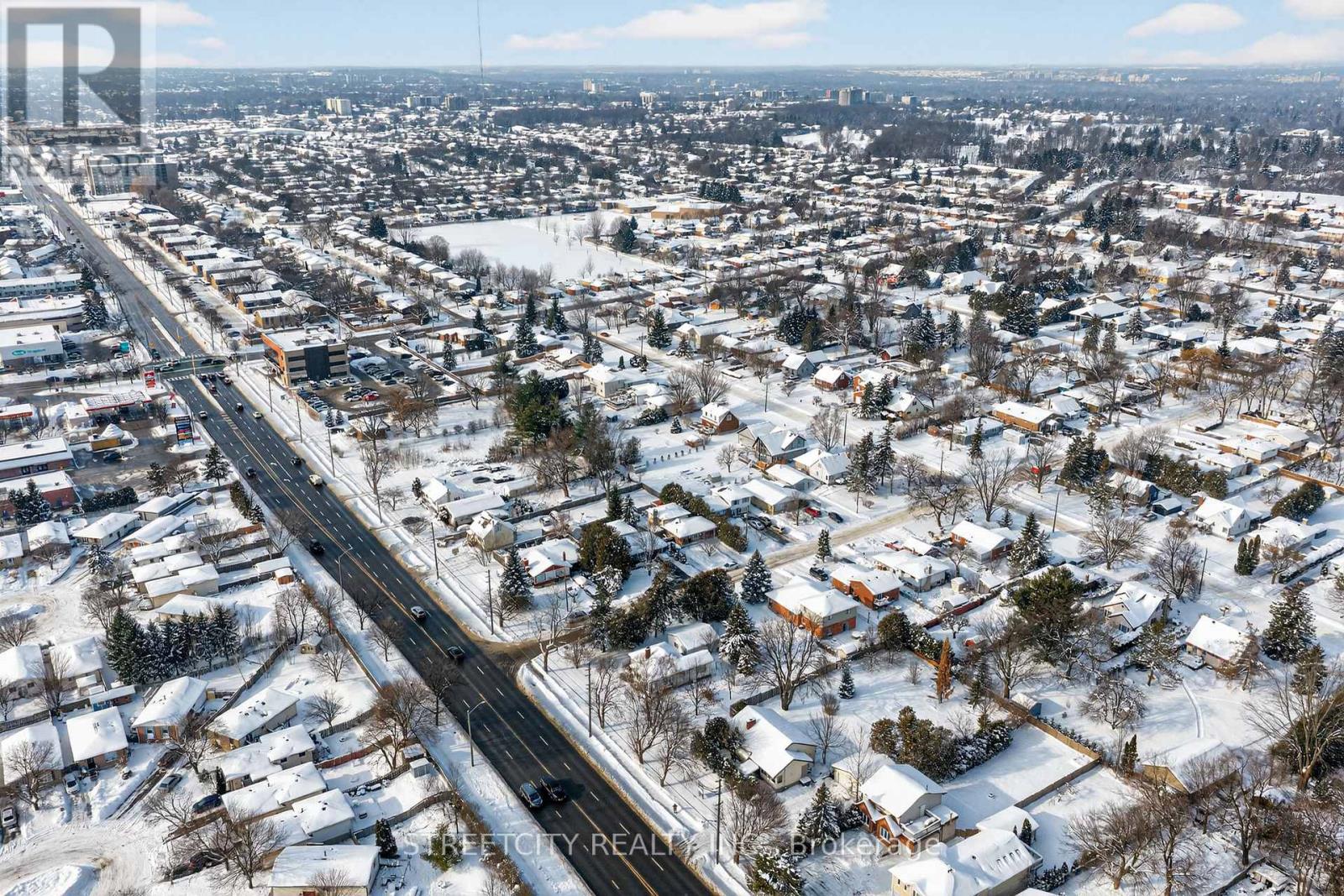 566 Southdale Road E, London South, Ontario  N6E 1A6 - Photo 26 - X12692174