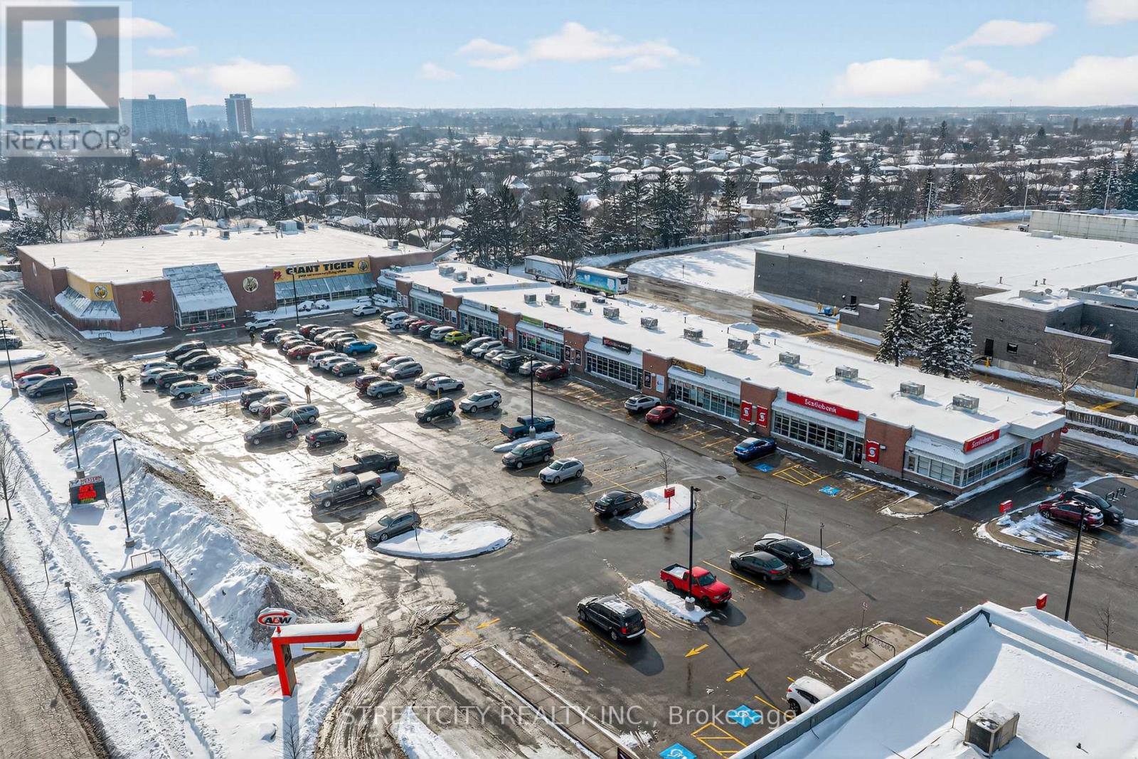 566 Southdale Road E, London South, Ontario  N6E 1A6 - Photo 34 - X12692174