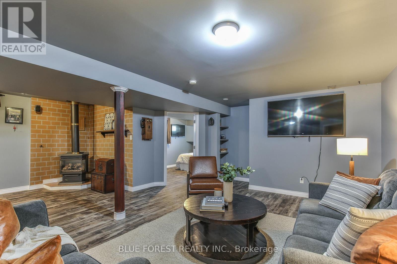 50000 Dingle Street, Malahide, Ontario  N5H 2R1 - Photo 25 - X12692244