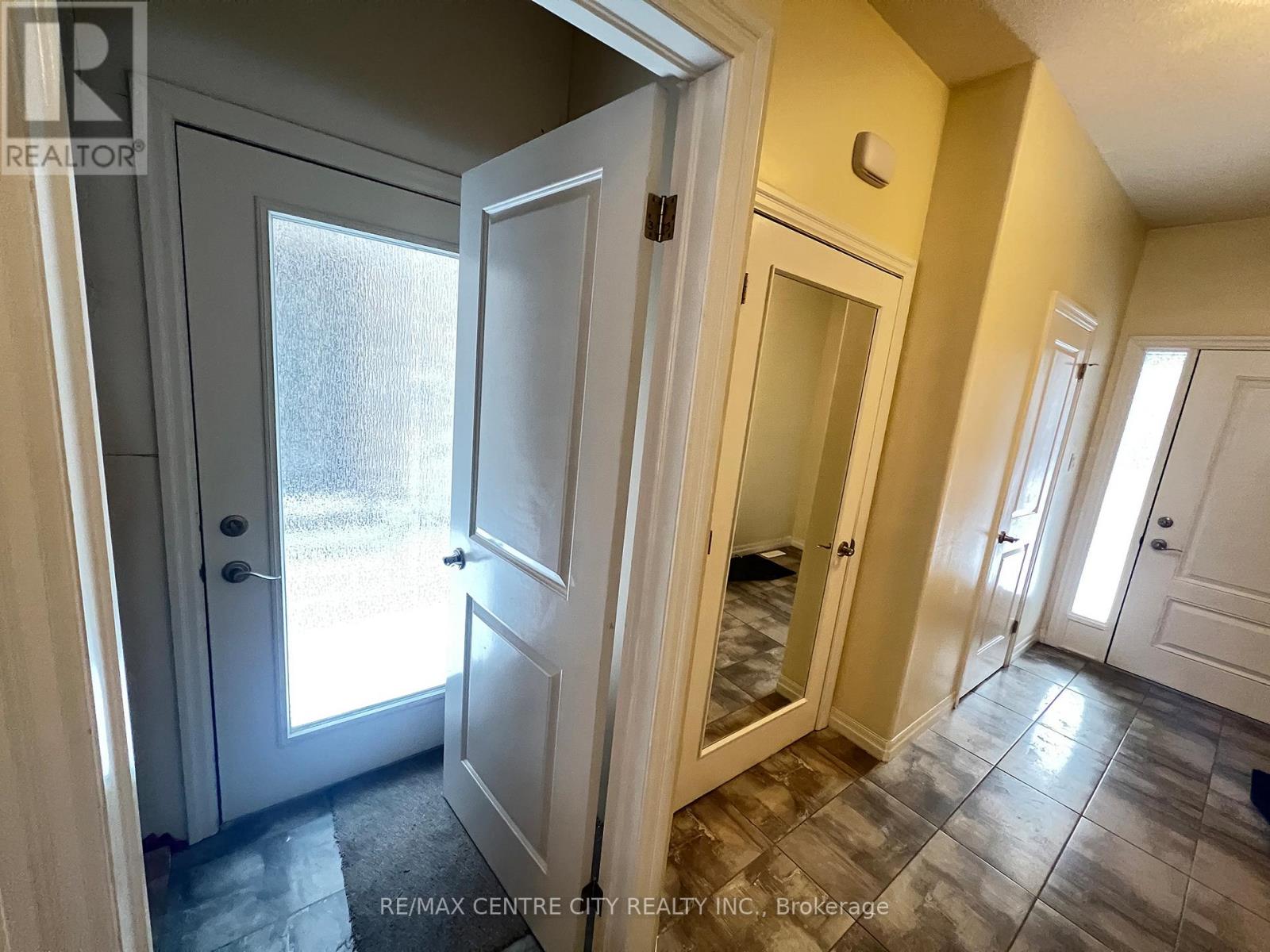 62 - 811 Sarnia Road, London North, Ontario  N6H 0K3 - Photo 10 - X12692308