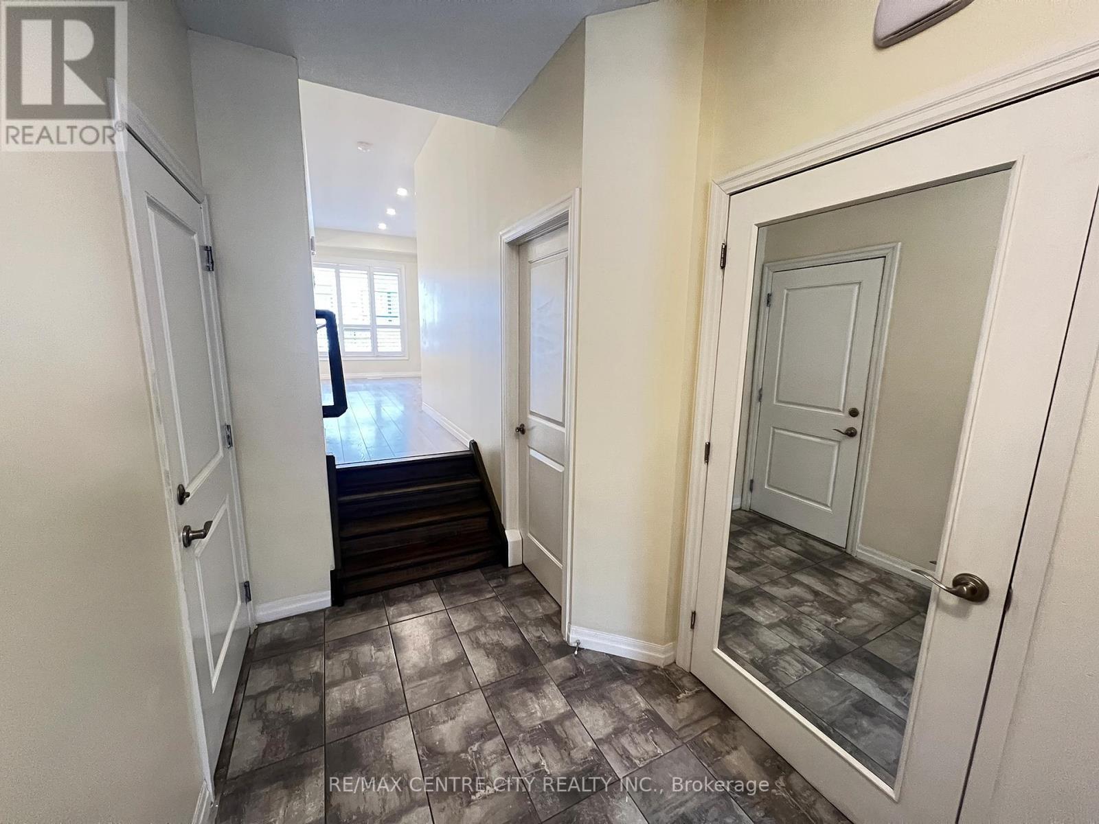 62 - 811 Sarnia Road, London North, Ontario  N6H 0K3 - Photo 6 - X12692308