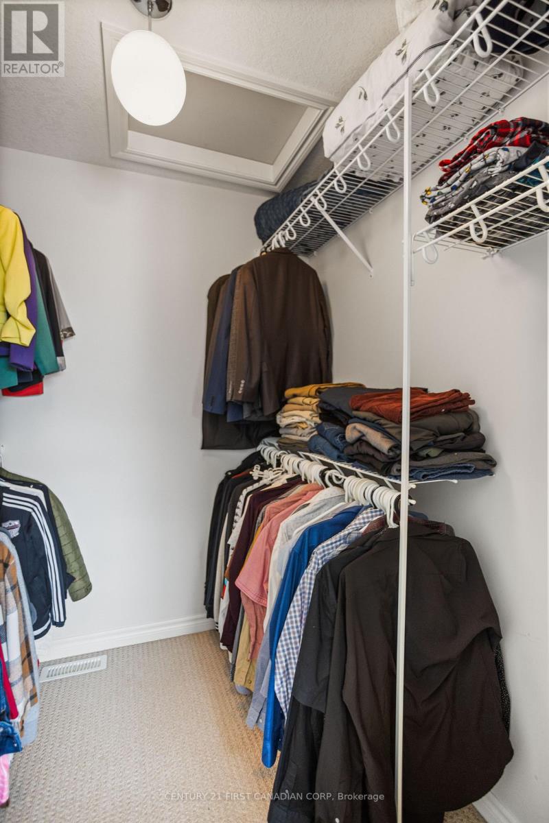 6621 Navin Crescent, London South, Ontario  N6P 0B6 - Photo 33 - X12692336