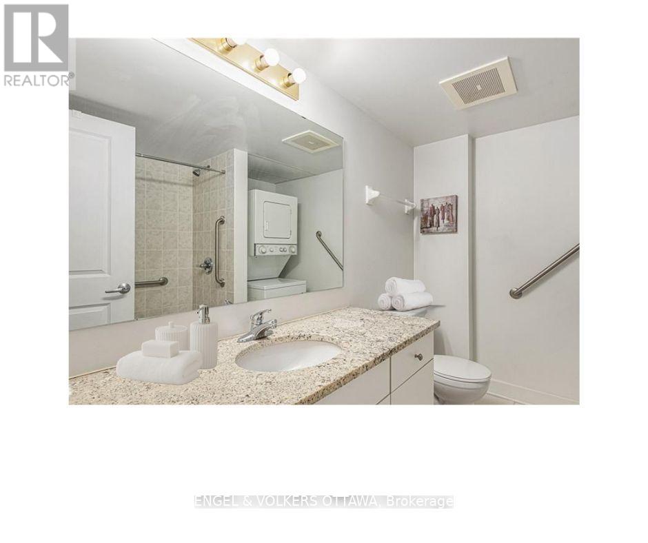 1112 - 138 Somerset Street W, Ottawa, Ontario  K2P 0A3 - Photo 9 - X12692152