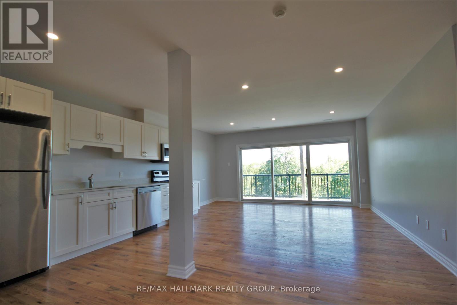 5 - 768 Usborne Street, Mcnab/braeside, Ontario  K0A 1G0 - Photo 6 - X12692320