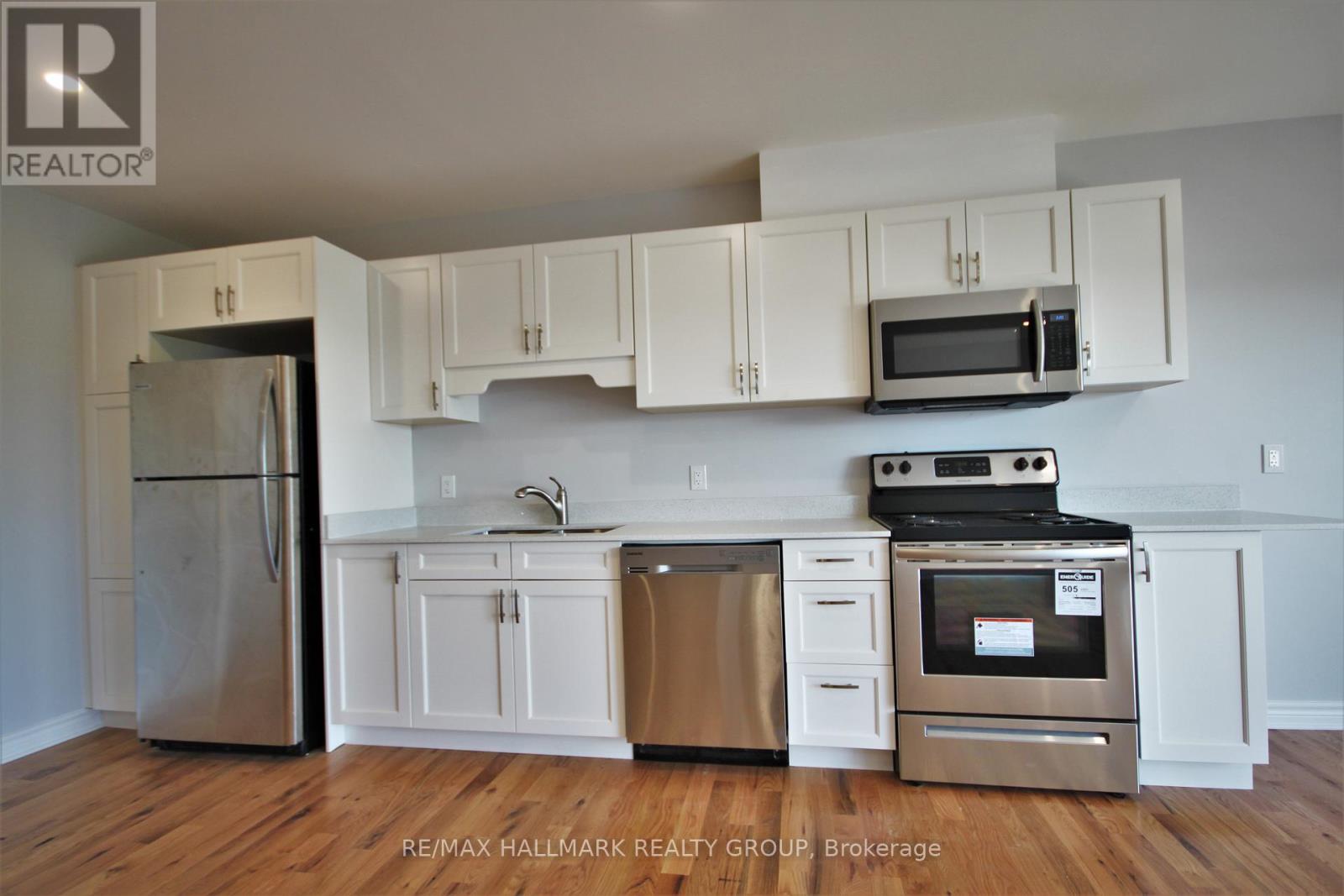 5 - 768 Usborne Street, Mcnab/braeside, Ontario  K0A 1G0 - Photo 7 - X12692320