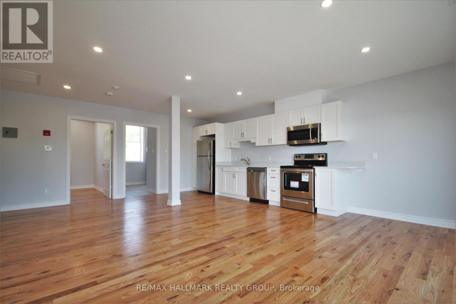 5 - 768 Usborne Street, Mcnab/braeside, Ontario  K0A 1G0 - Photo 9 - X12692320