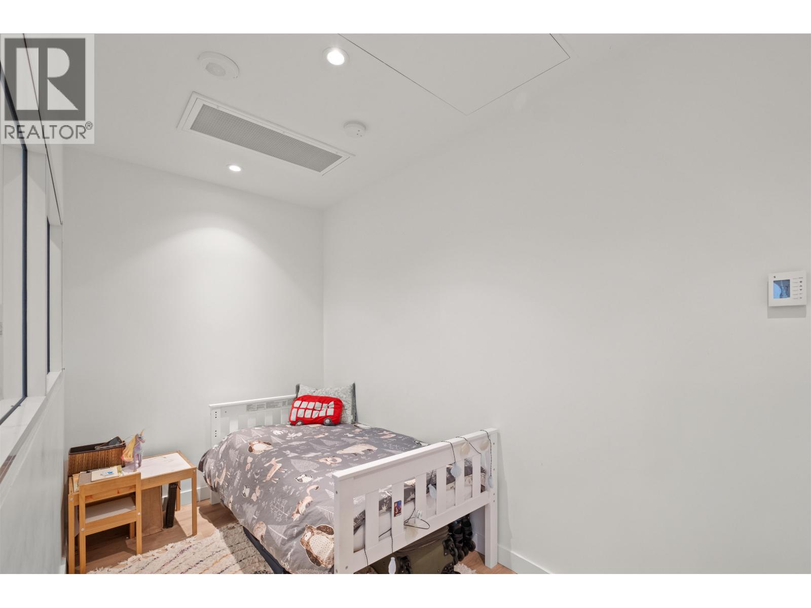 611 1500 Fern Street, North Vancouver, British Columbia  V7J 0E6 - Photo 17 - R3078928