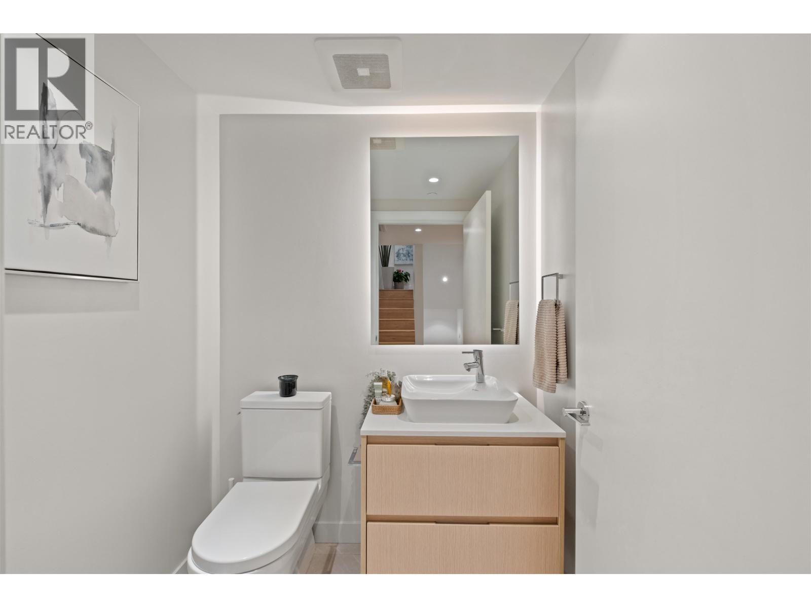 611 1500 Fern Street, North Vancouver, British Columbia  V7J 0E6 - Photo 18 - R3078928