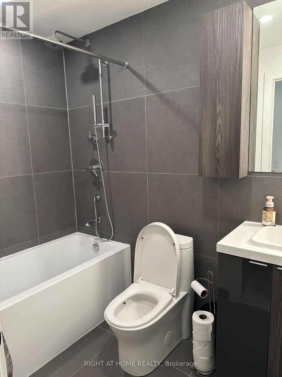 810 - 15 Mercer Street, Toronto, Ontario  M5V 0T8 - Photo 9 - C12691630