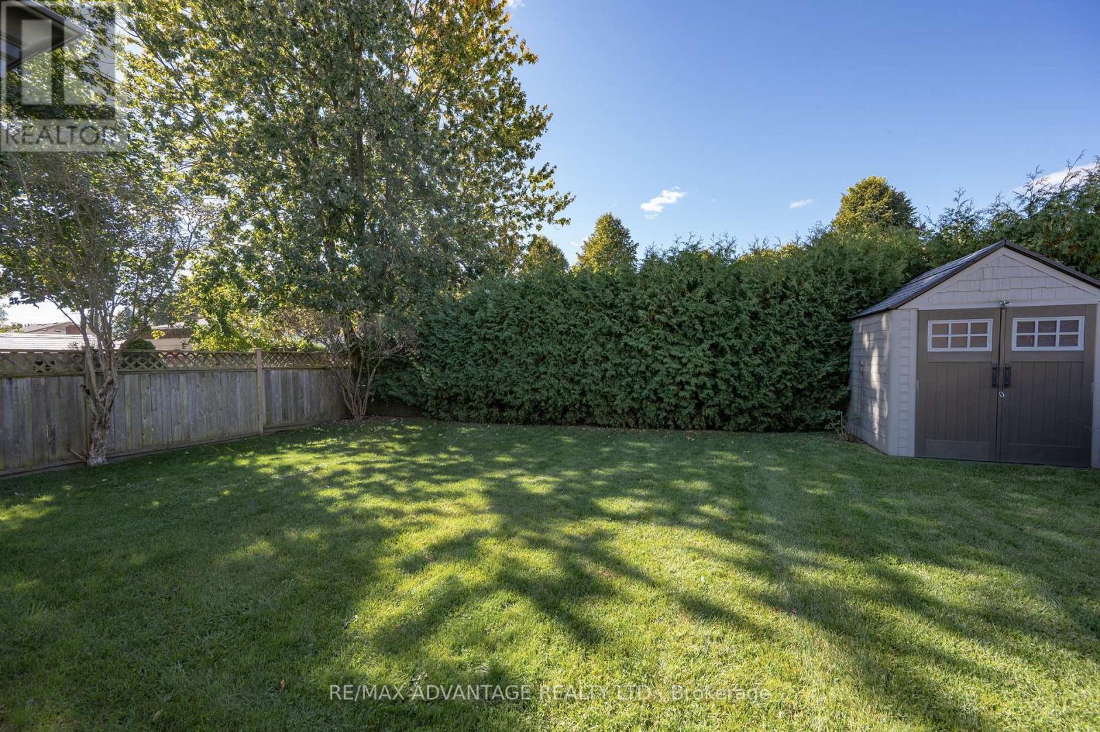 39 Lysanda Avenue, London South, Ontario  N5Z 4L1 - Photo 43 - X12691836