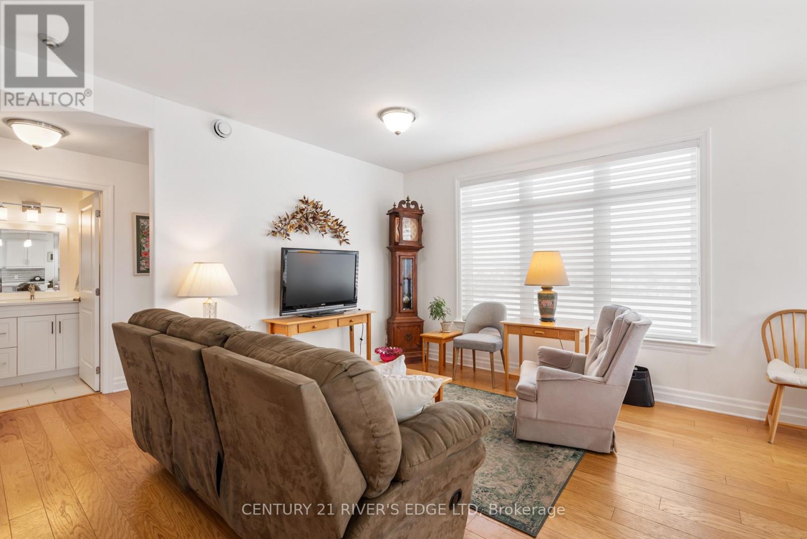 302 - 1109 Millwood Avenue, Brockville, Ontario  K6V 0C7 - Photo 12 - X12692178