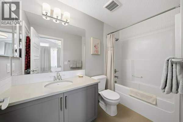 71 Sage Bluff Heights Nw, Calgary, Alberta  T3R 1T3 - Photo 17 - A2278809