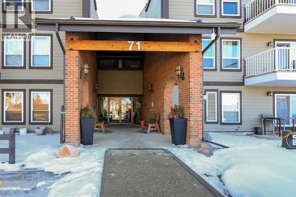 108, 71 Cosgrove Crescent, Red Deer, Alberta  T4P 2Z6 - Photo 2 - A2278686