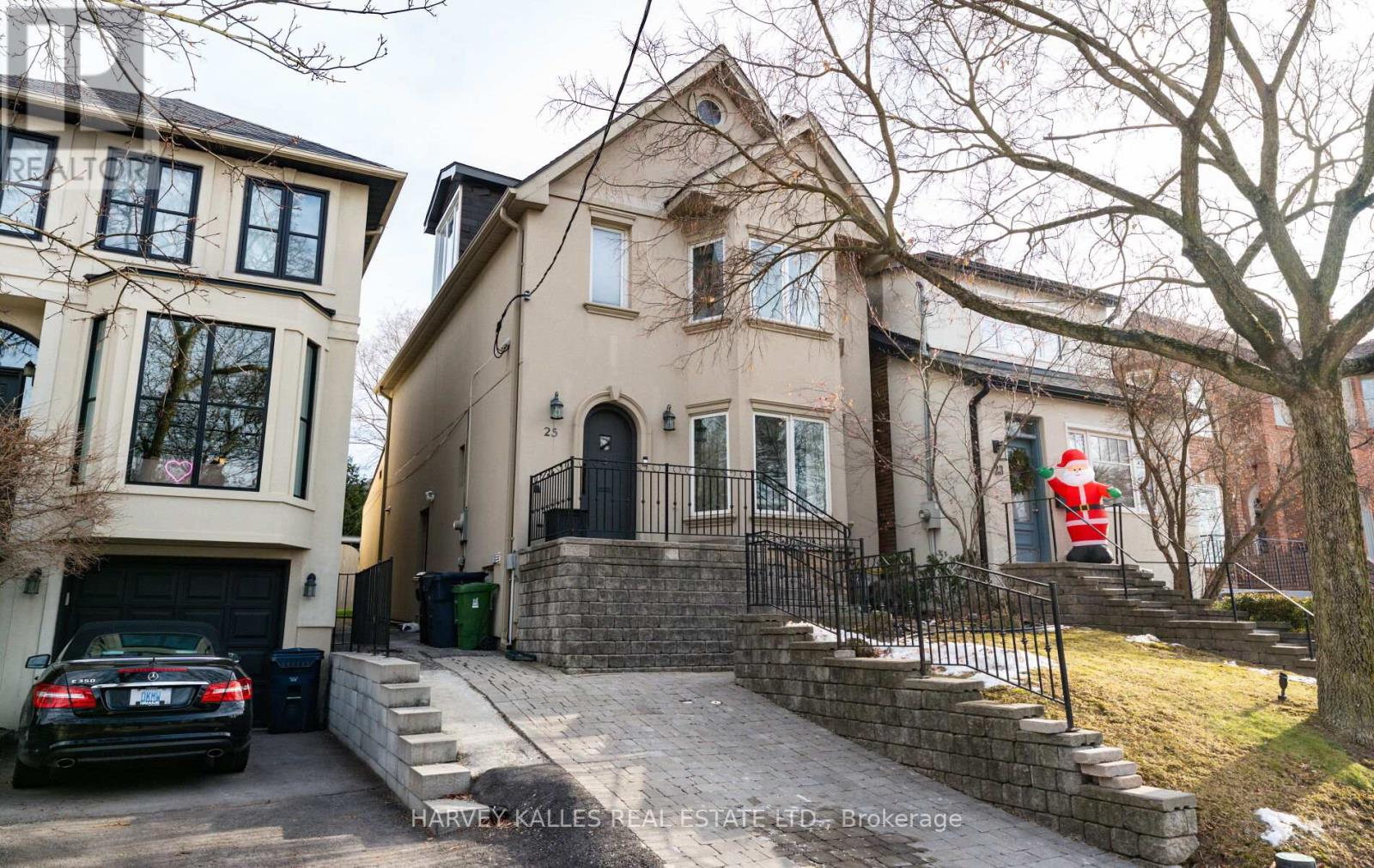 25 Gilgorm Road, Toronto, Ontario  M5N 2M4 - Photo 1 - C12692156