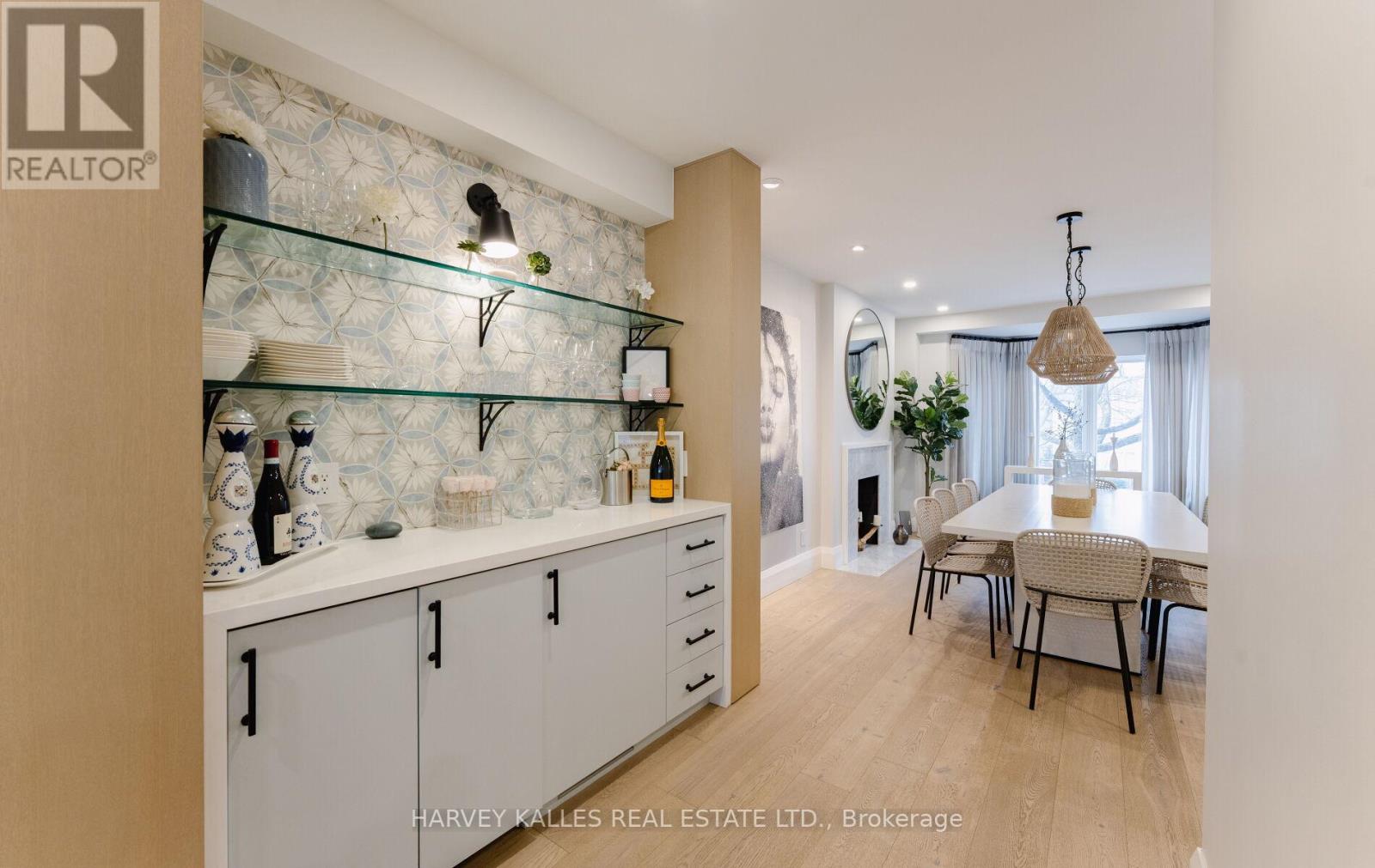 25 Gilgorm Road, Toronto, Ontario  M5N 2M4 - Photo 11 - C12692156