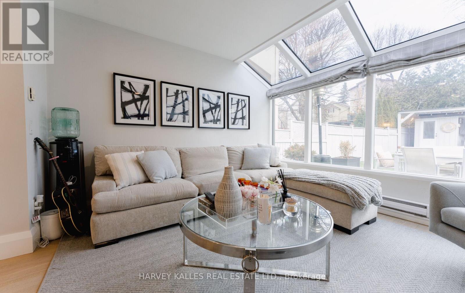 25 Gilgorm Road, Toronto, Ontario  M5N 2M4 - Photo 14 - C12692156