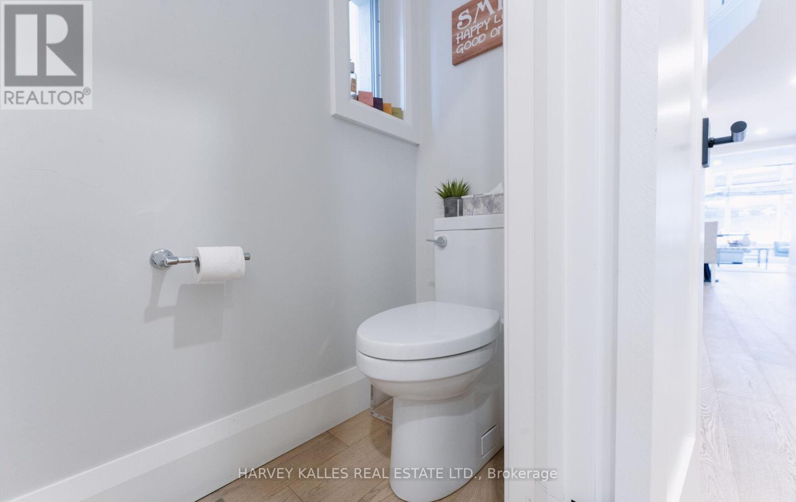 25 Gilgorm Road, Toronto, Ontario  M5N 2M4 - Photo 17 - C12692156