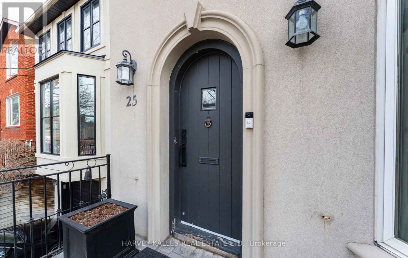 25 Gilgorm Road, Toronto, Ontario  M5N 2M4 - Photo 2 - C12692156