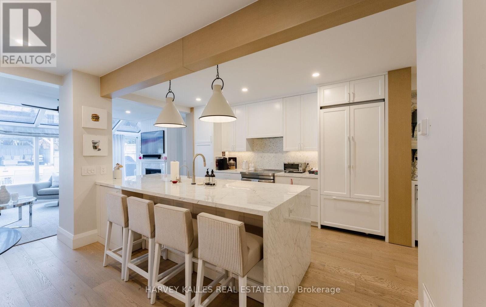 25 Gilgorm Road, Toronto, Ontario  M5N 2M4 - Photo 8 - C12692156