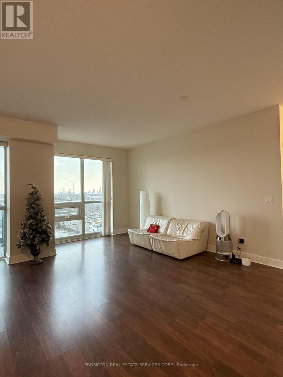 914 - 35 Brian Peck Crescent, Toronto, Ontario  M4G 0A4 - Photo 3 - C12692158