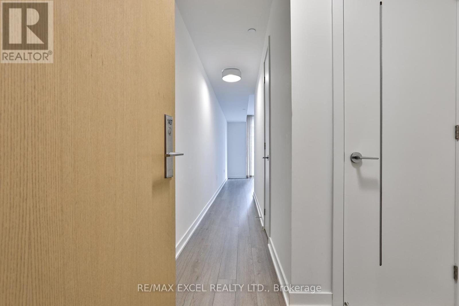 1407 - 357 King Street W, Toronto, Ontario  M5V 0S7 - Photo 1 - C12692224