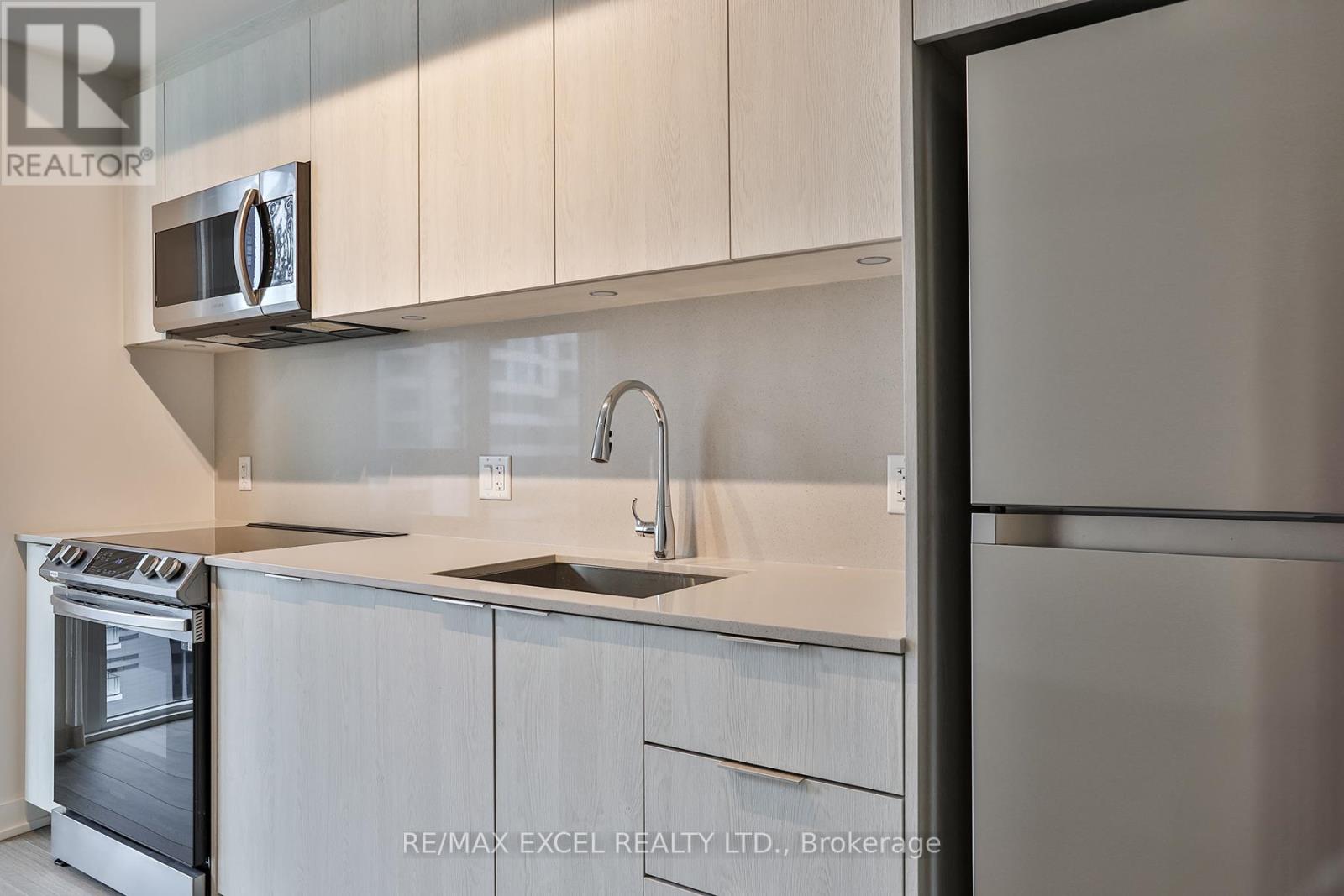 1407 - 357 King Street W, Toronto, Ontario  M5V 0S7 - Photo 12 - C12692224