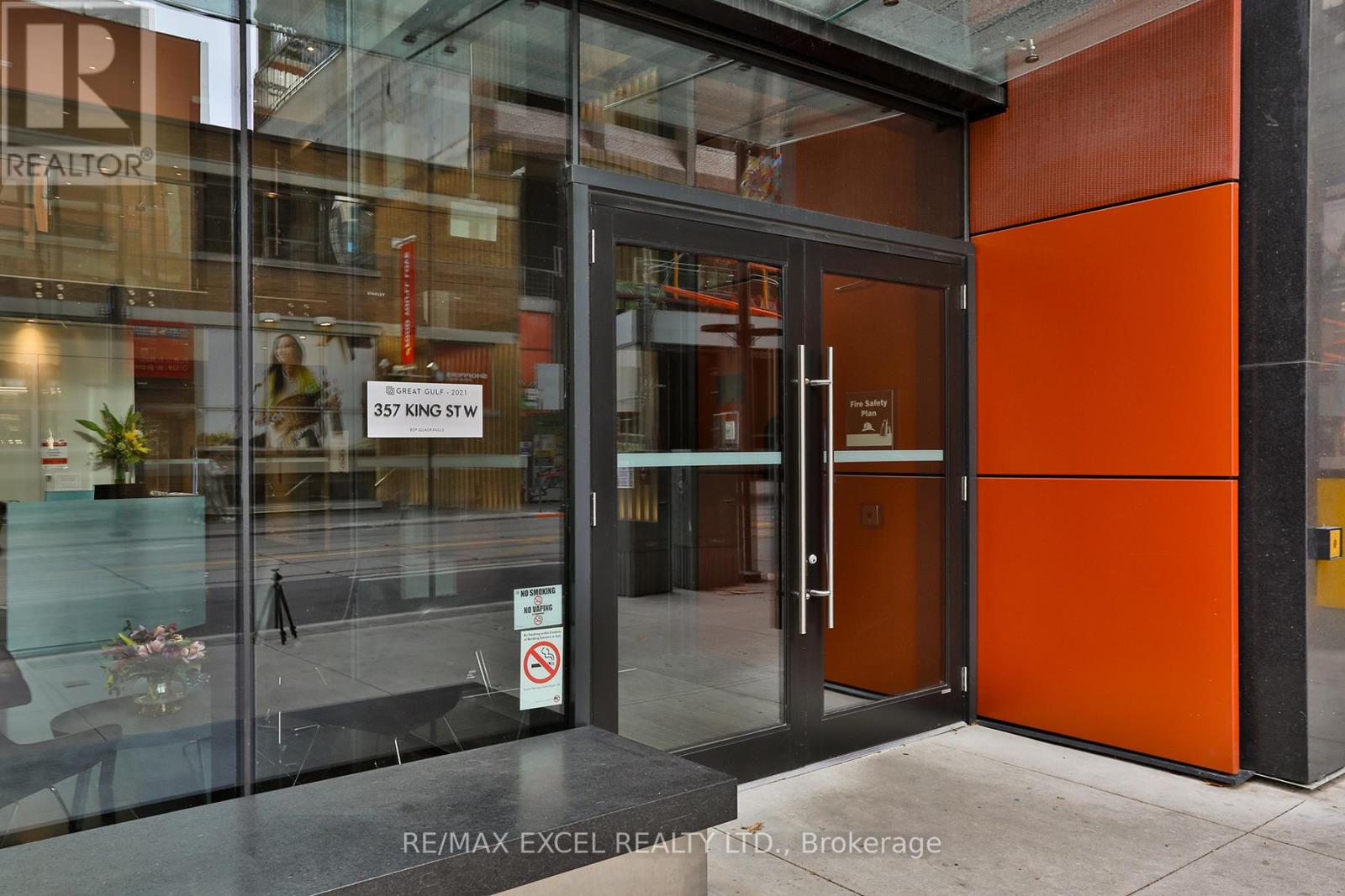 1407 - 357 King Street W, Toronto, Ontario  M5V 0S7 - Photo 18 - C12692224