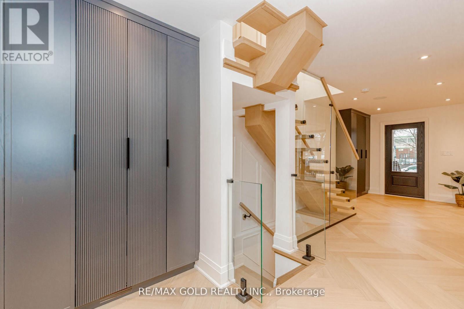 786 Euclid Avenue, Toronto, Ontario  M6G 2V4 - Photo 18 - C12692234