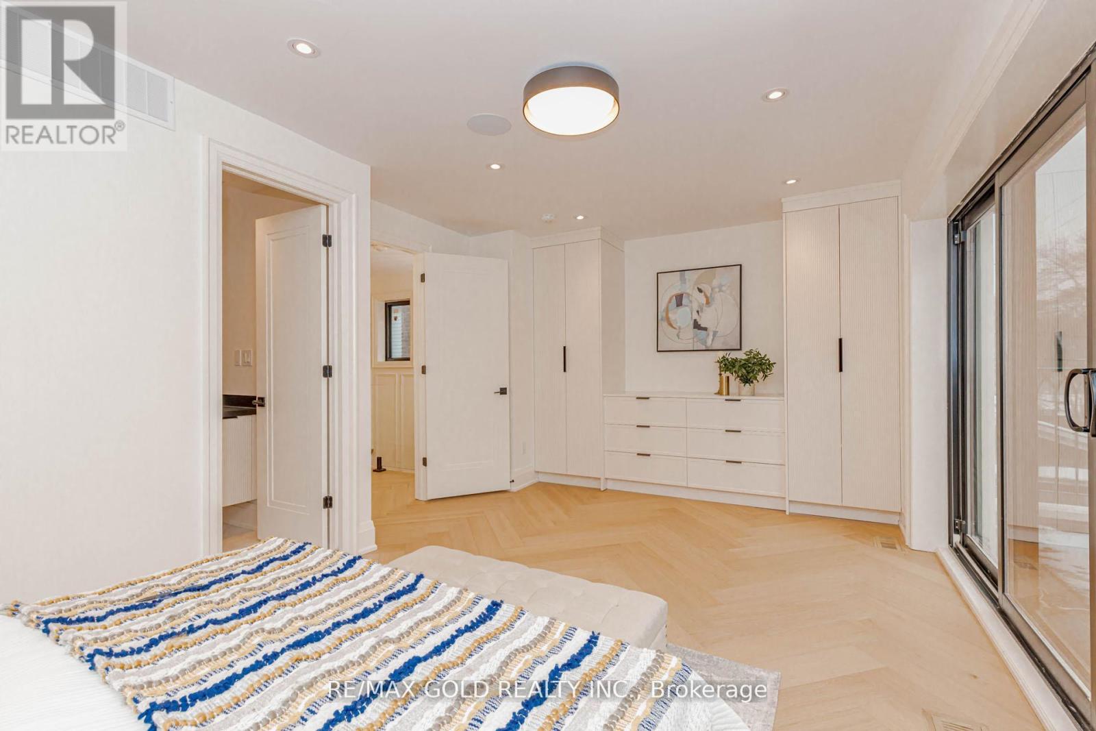 786 Euclid Avenue, Toronto, Ontario  M6G 2V4 - Photo 23 - C12692234