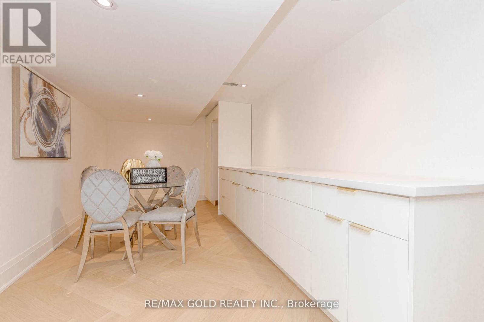 786 Euclid Avenue, Toronto, Ontario  M6G 2V4 - Photo 40 - C12692234