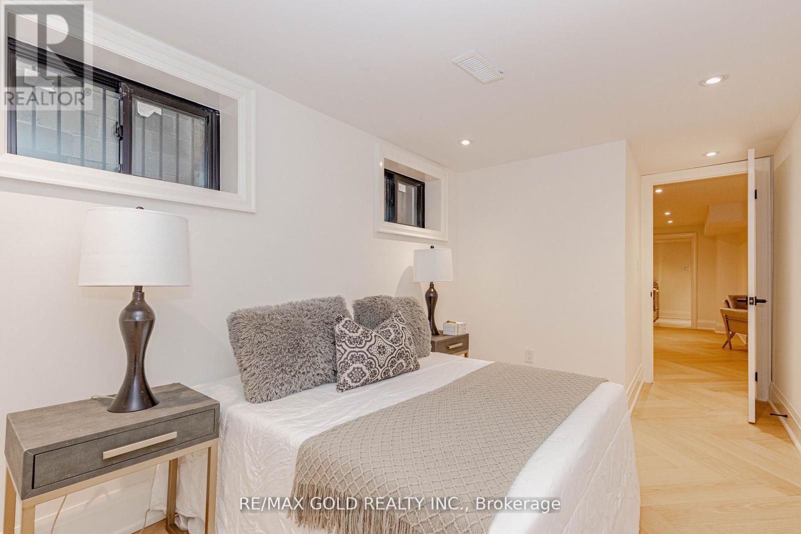 786 Euclid Avenue, Toronto, Ontario  M6G 2V4 - Photo 43 - C12692234