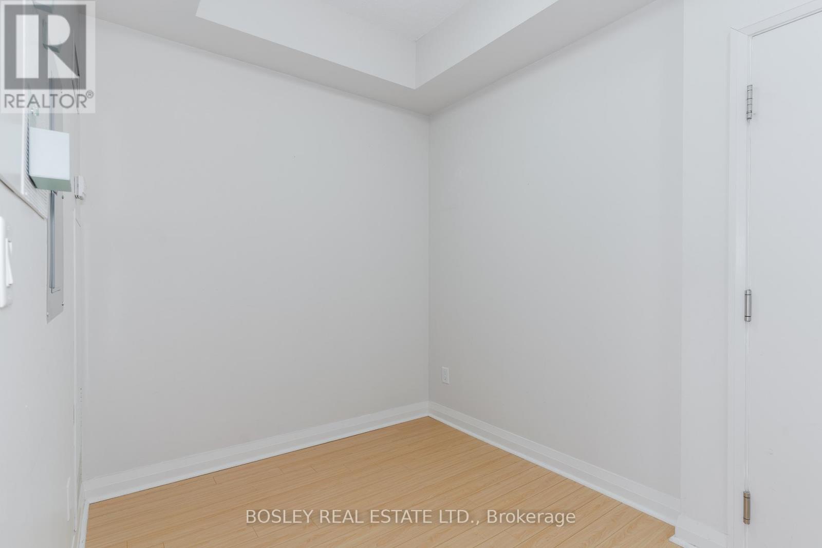 803 - 220 Victoria Street, Toronto, Ontario  M5B 2R6 - Photo 3 - C12692272