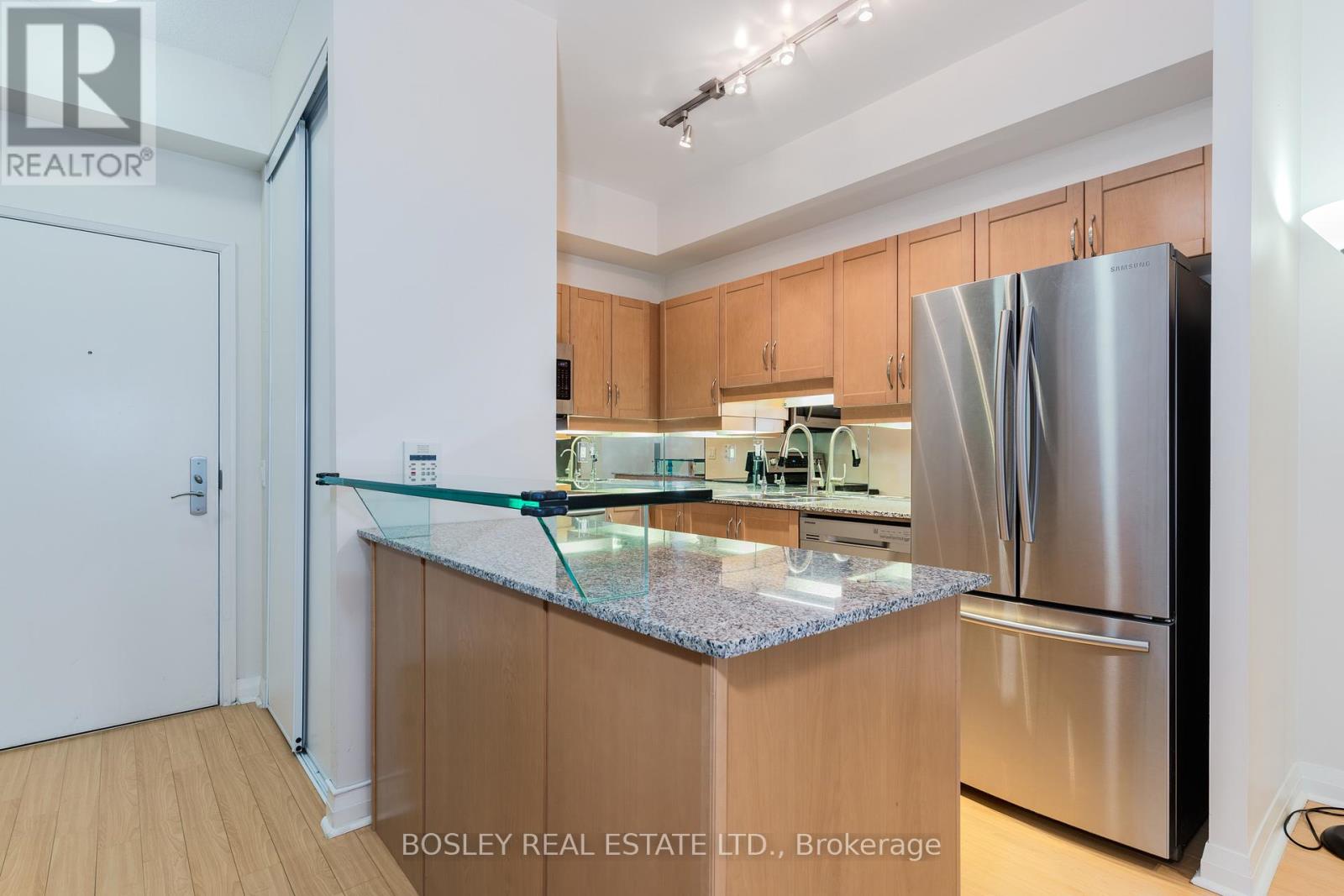 803 - 220 Victoria Street, Toronto, Ontario  M5B 2R6 - Photo 4 - C12692272