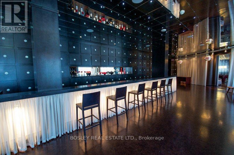 908 - 20 Blue Jays Way, Toronto, Ontario  M5V 3W6 - Photo 20 - C12692286