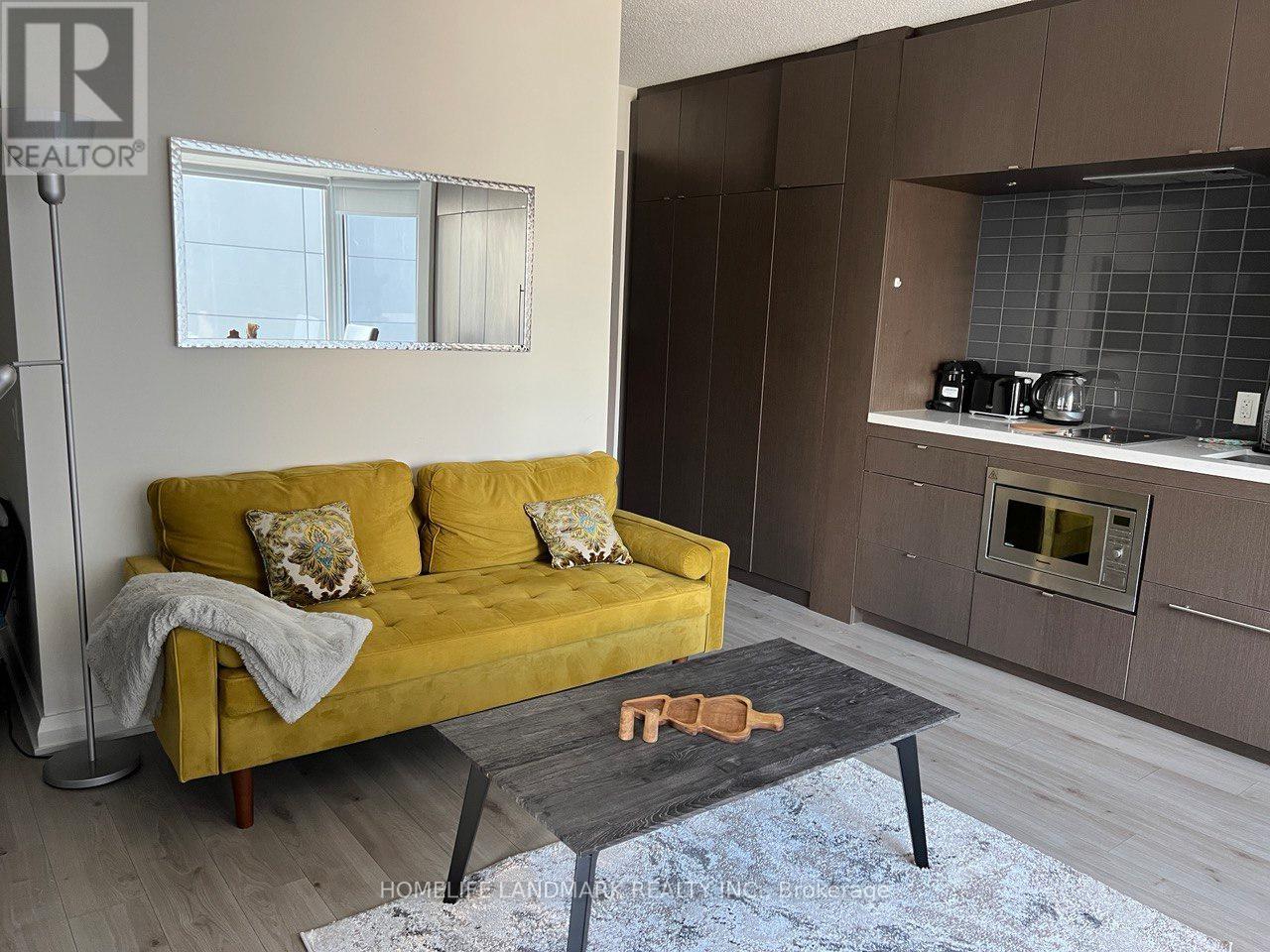 1407 - 155 Yorkville Avenue, Toronto, Ontario  M5R 0B4 - Photo 10 - C12692332