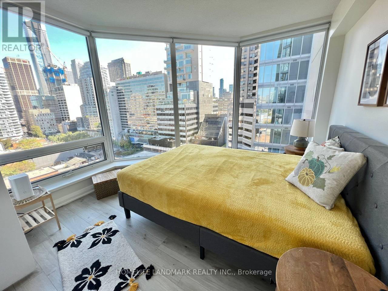 1407 - 155 Yorkville Avenue, Toronto, Ontario  M5R 0B4 - Photo 2 - C12692332