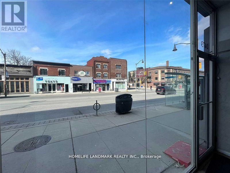 2473 Yonge Street, Toronto, Ontario  M4P 2H6 - Photo 3 - C12692350