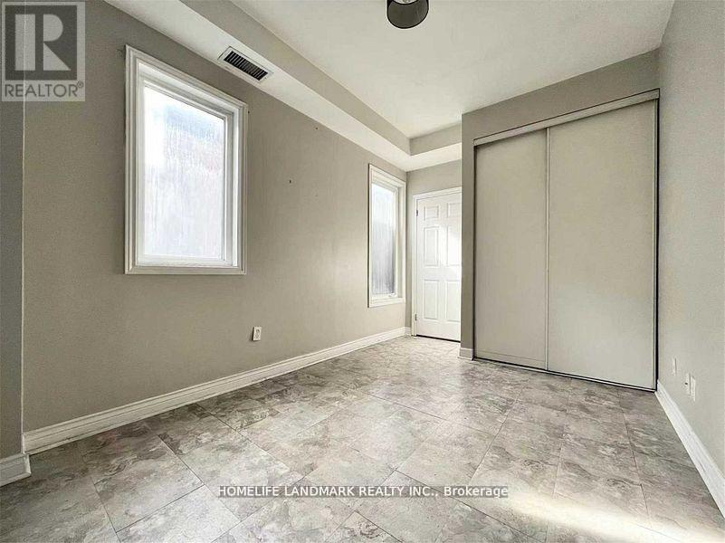 2473 Yonge Street, Toronto, Ontario  M4P 2H6 - Photo 7 - C12692350