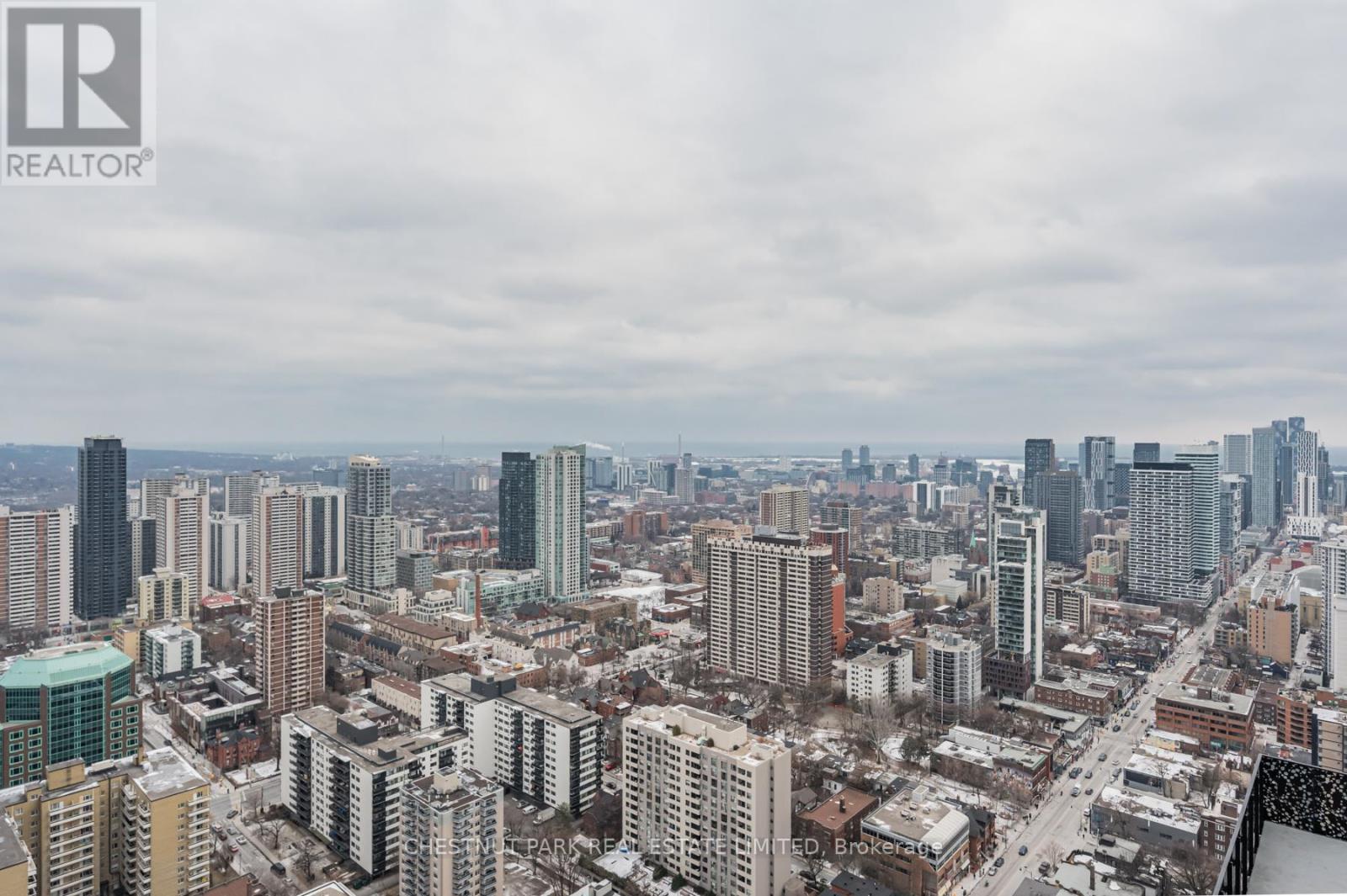 4301 - 55 Charles Street E, Toronto, Ontario  M4Y 0J1 - Photo 2 - C12692364