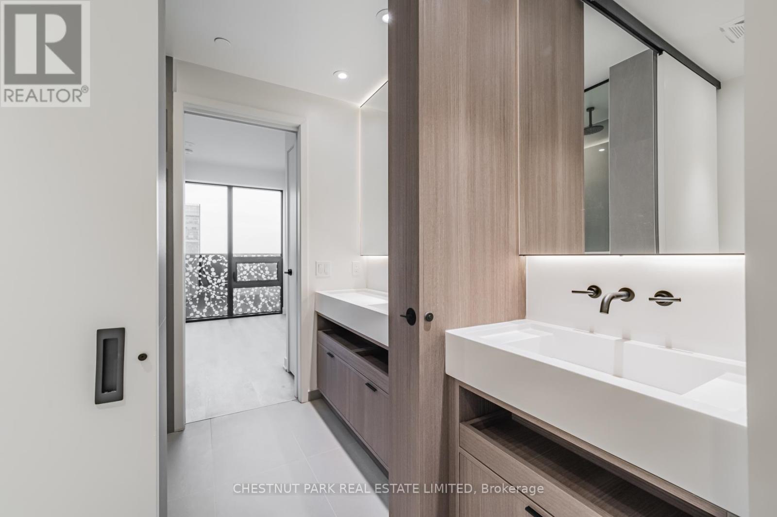 4301 - 55 Charles Street E, Toronto, Ontario  M4Y 0J1 - Photo 21 - C12692364