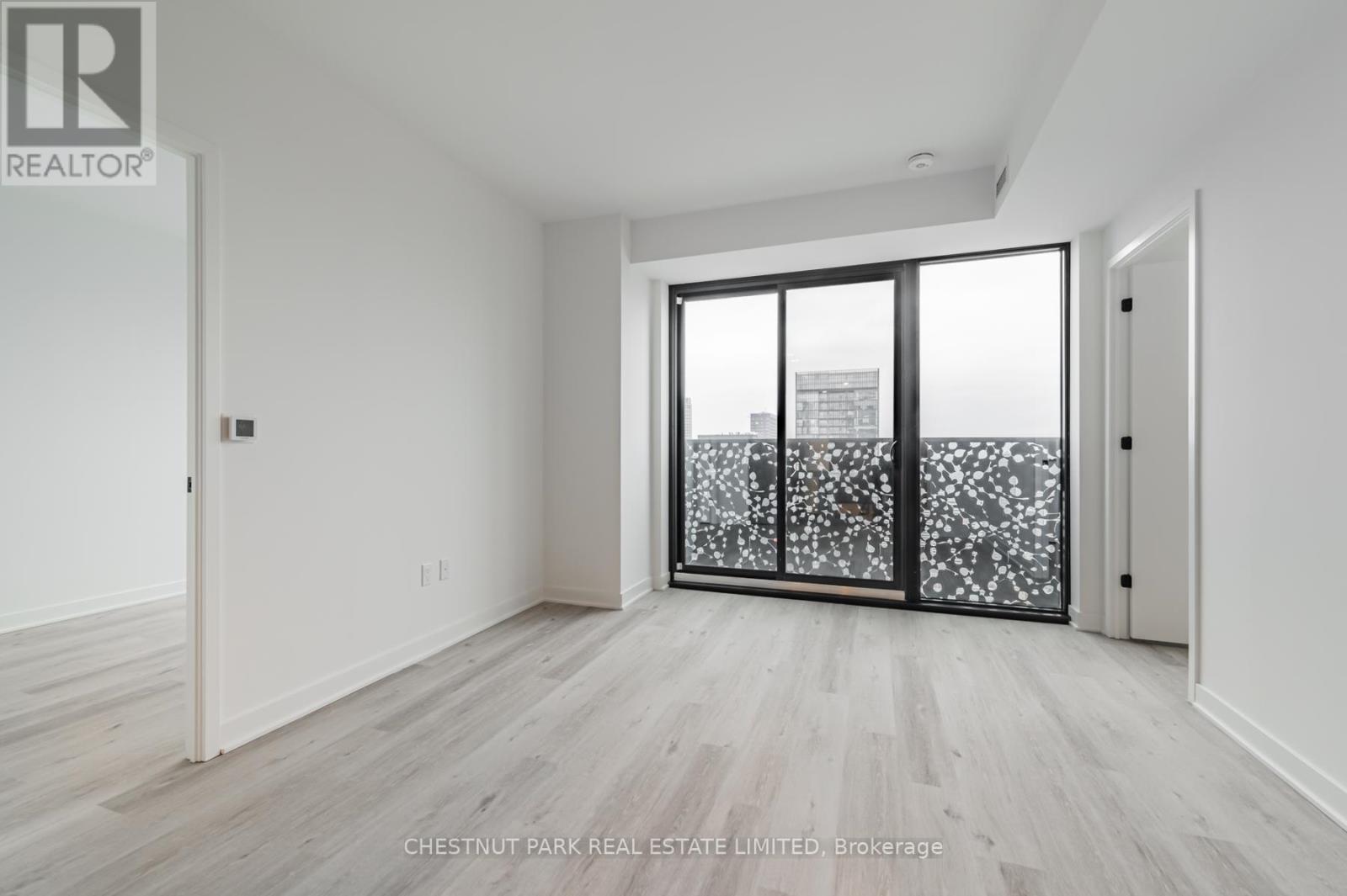 4301 - 55 Charles Street E, Toronto, Ontario  M4Y 0J1 - Photo 4 - C12692364