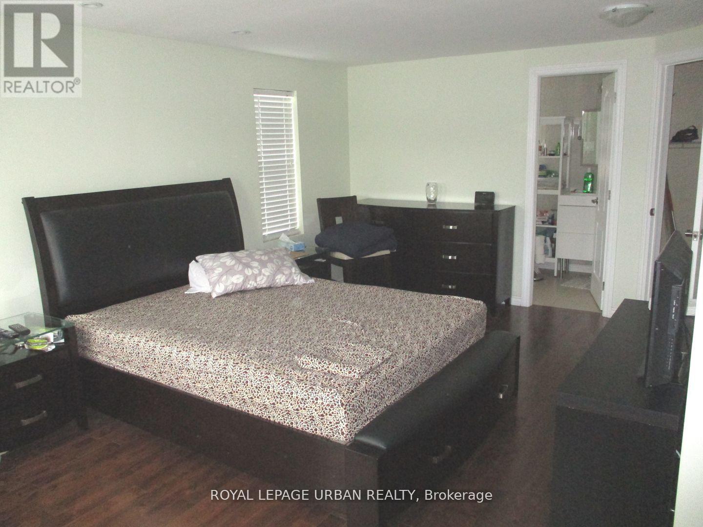 Unknown Address, ,     - Photo 9 - E12692172