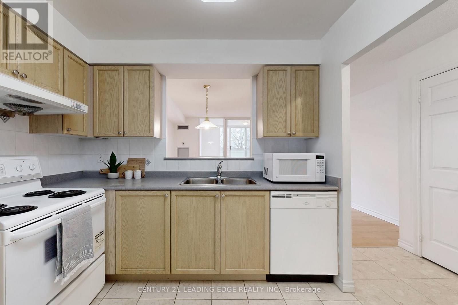 302 - 2627 Mccowan Road, Toronto, Ontario  M1S 5T1 - Photo 7 - E12692212