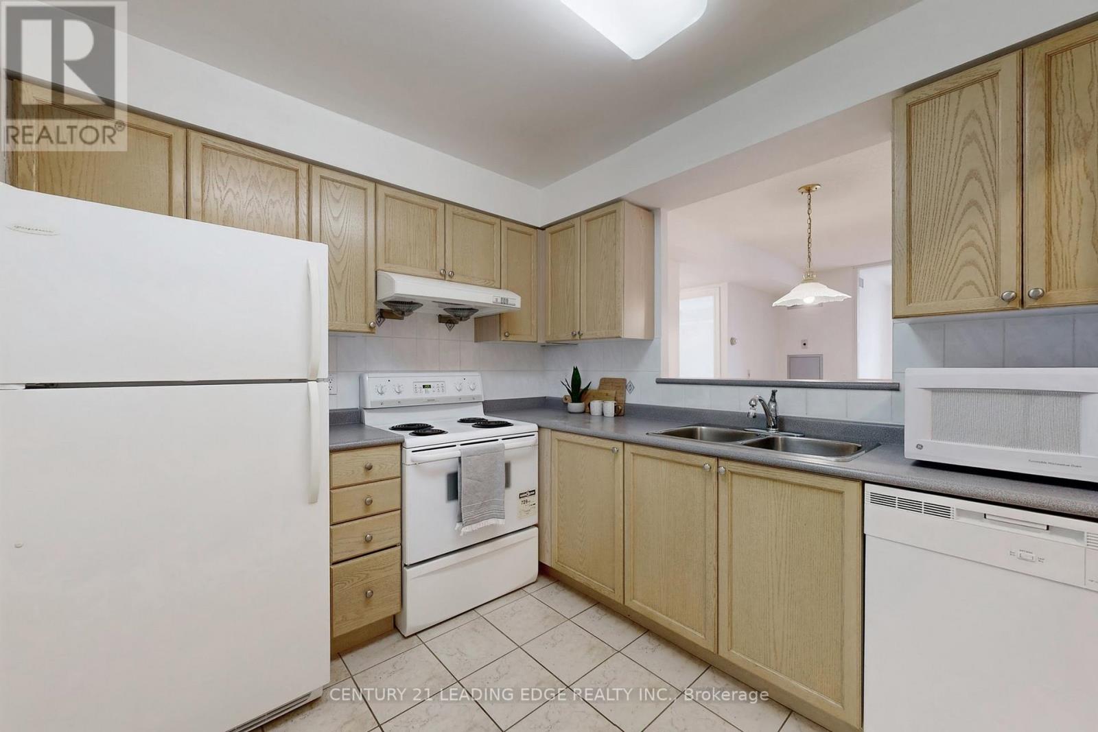 302 - 2627 Mccowan Road, Toronto, Ontario  M1S 5T1 - Photo 9 - E12692212